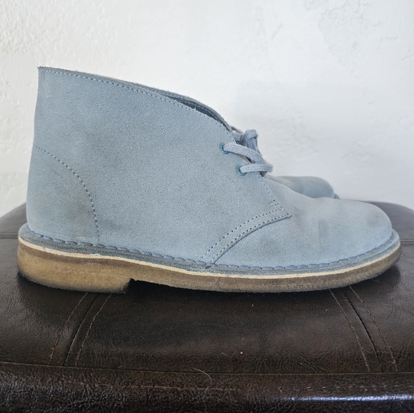 Clarks Ocean Baby Blue Suede Preppy Comfy Desert Boots Sz 7.5 M - Picture 3 of 10